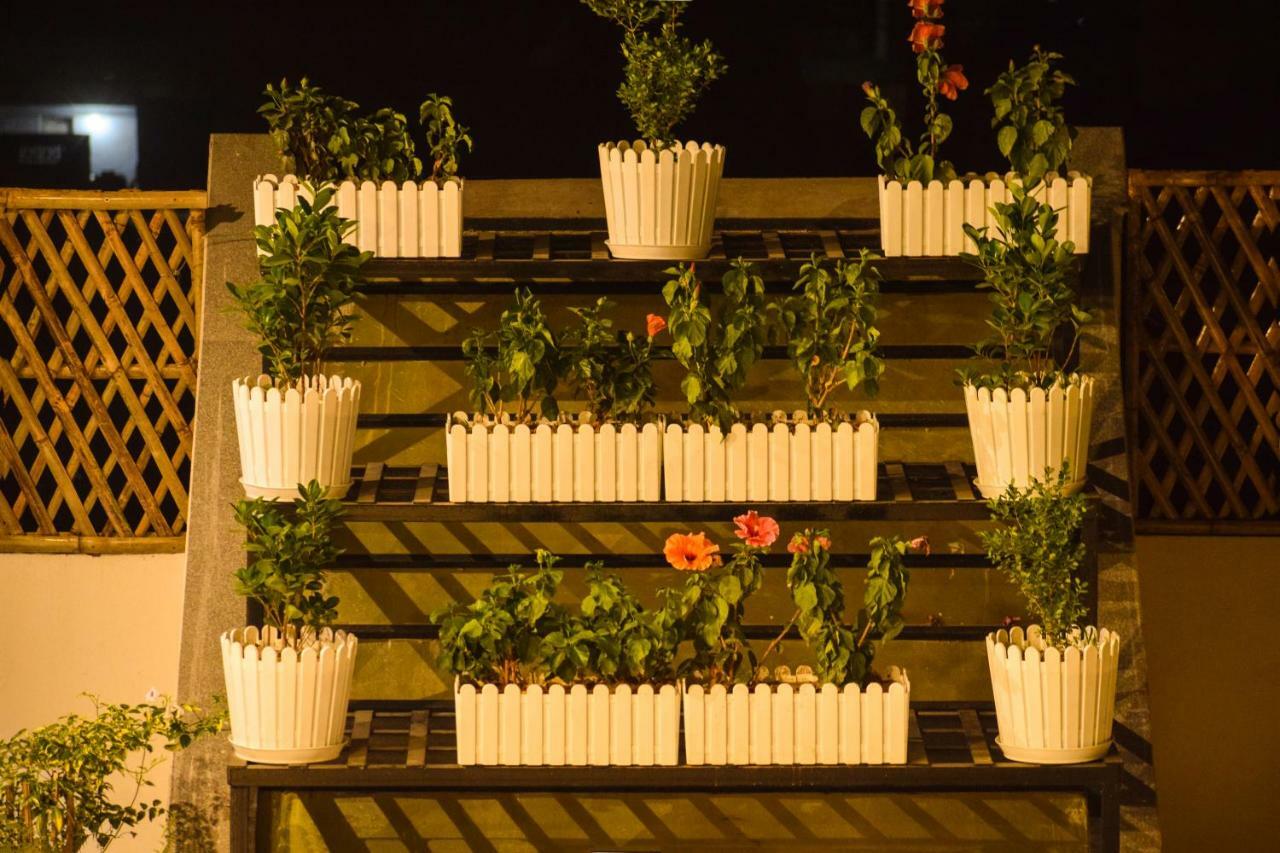 One Earth Gg Regency Hotel Amritsar Exterior photo